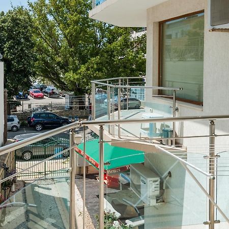 Апартамент Морски Бриз Balchik Exterior photo